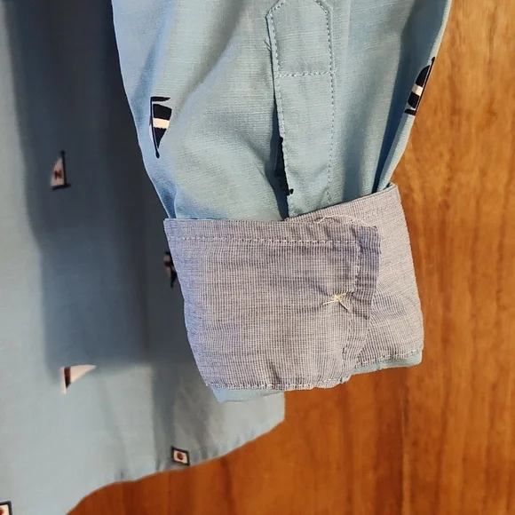 NWOT Nautica Boys Button Down Shirt Blue Sailboat Print Cotton Blend M 10/12 - Picture 3 of 8